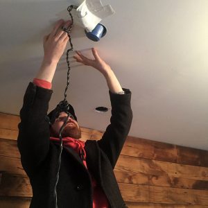 Warming-the-ceiling-soffit-with-my-blow-dryer
