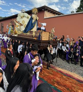 Lent Processions and Alfombras